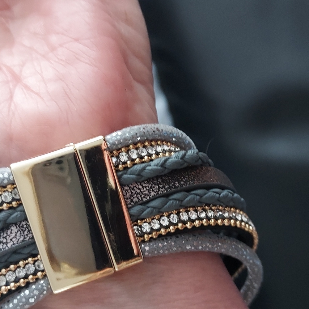 Braclet - Picture 2 of 2
